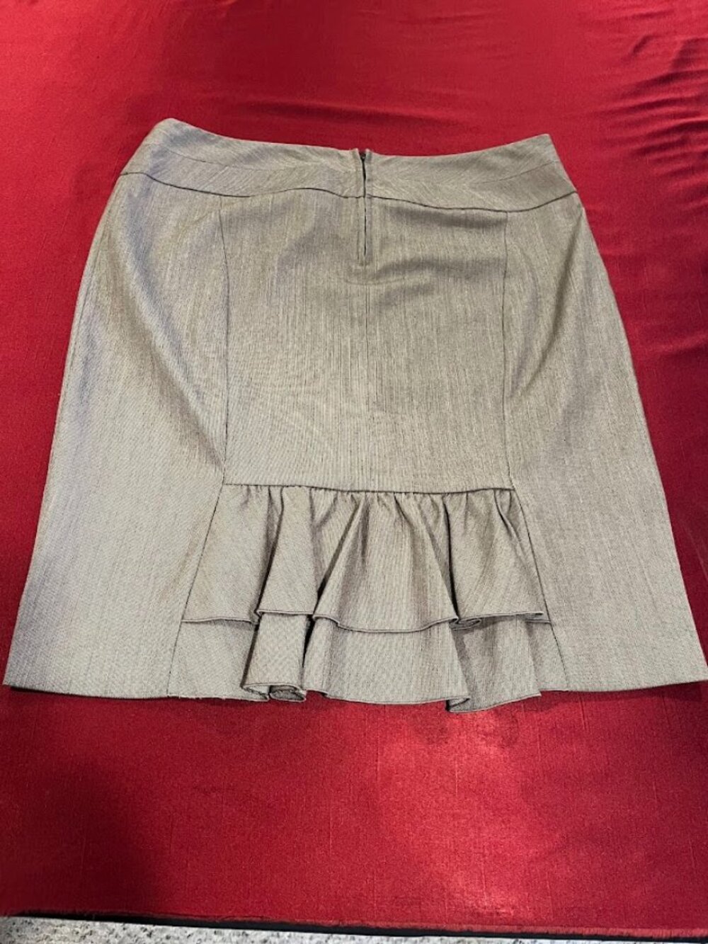 A. Byer Lightweight Tan Skirt with Ruffle on Back Size 11